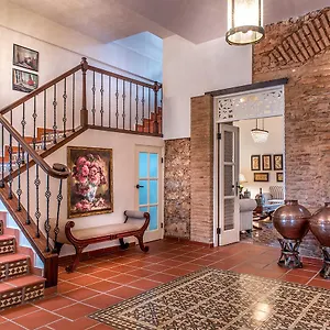 Hotel Colonial 154 H Boutique, Saint-Domingue