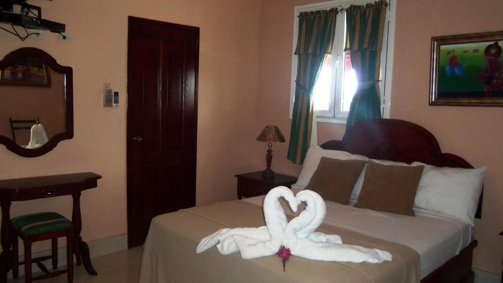Hotel Discovery Санто-Доминго